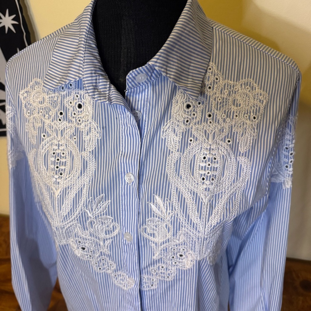 Vintage M Western Embroidered Button Up Shirt Cowgirl Rodeo Cottage